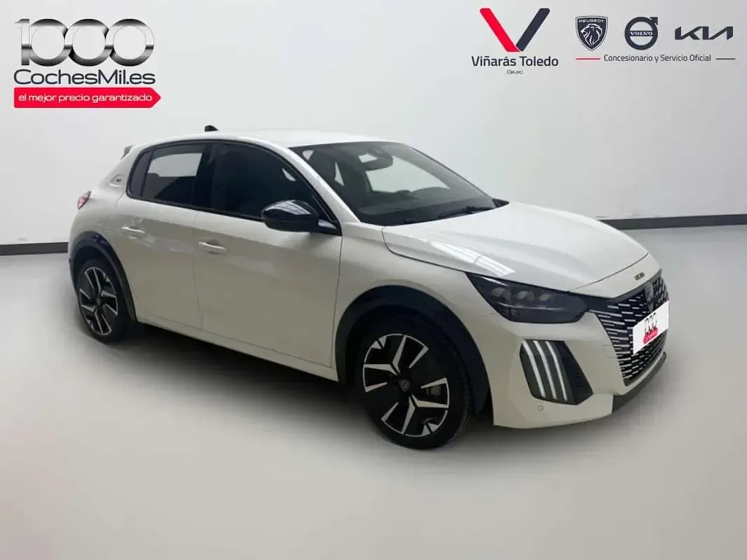 Usado Peugeot 208 GT 99 CV (72 kW) 2024 Blanco Utilitario
