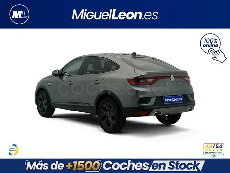 Usado Renault Arkana RS Line 140 CV (102 kW) 2022 Gris / plata SUV