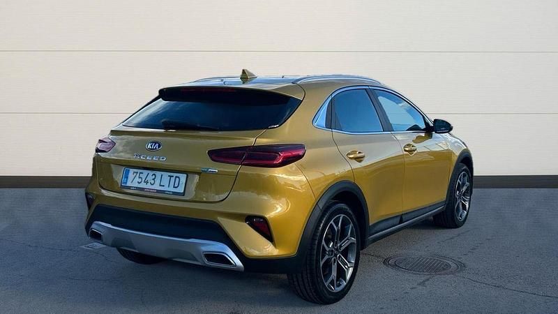Usado Kia XCeed 141 CV (103 kW) 2021 Amarillo SUV