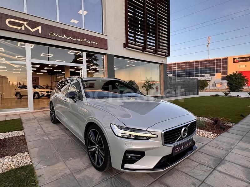 Beige Usado 2019 Volvo V60 R-Design Familiar | 27.490 € (Caro) - Imagen 1/4