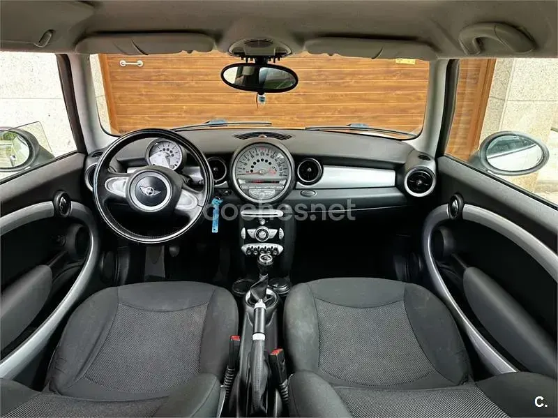 Usado Mini Cooper D 110 CV (80 kW) 2009 Blanco Utilitario
