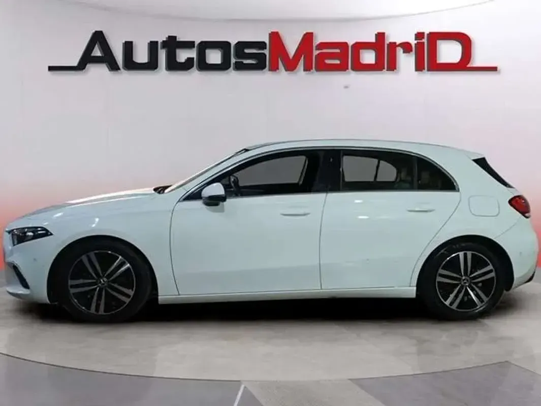 Usado Mercedes A180 109 CV (80 kW) 2021 Blanco Utilitario