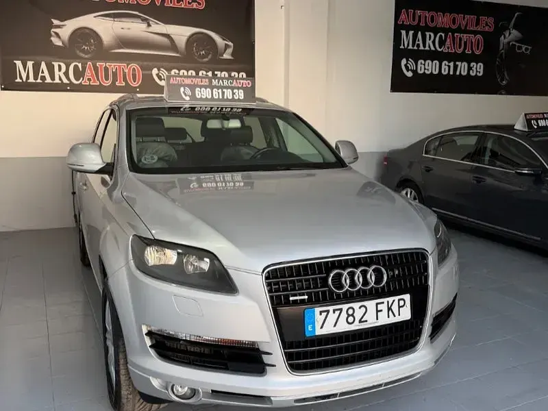 Usado Audi Q7 240 CV (176 kW) 2007 Gris / plata SUV
