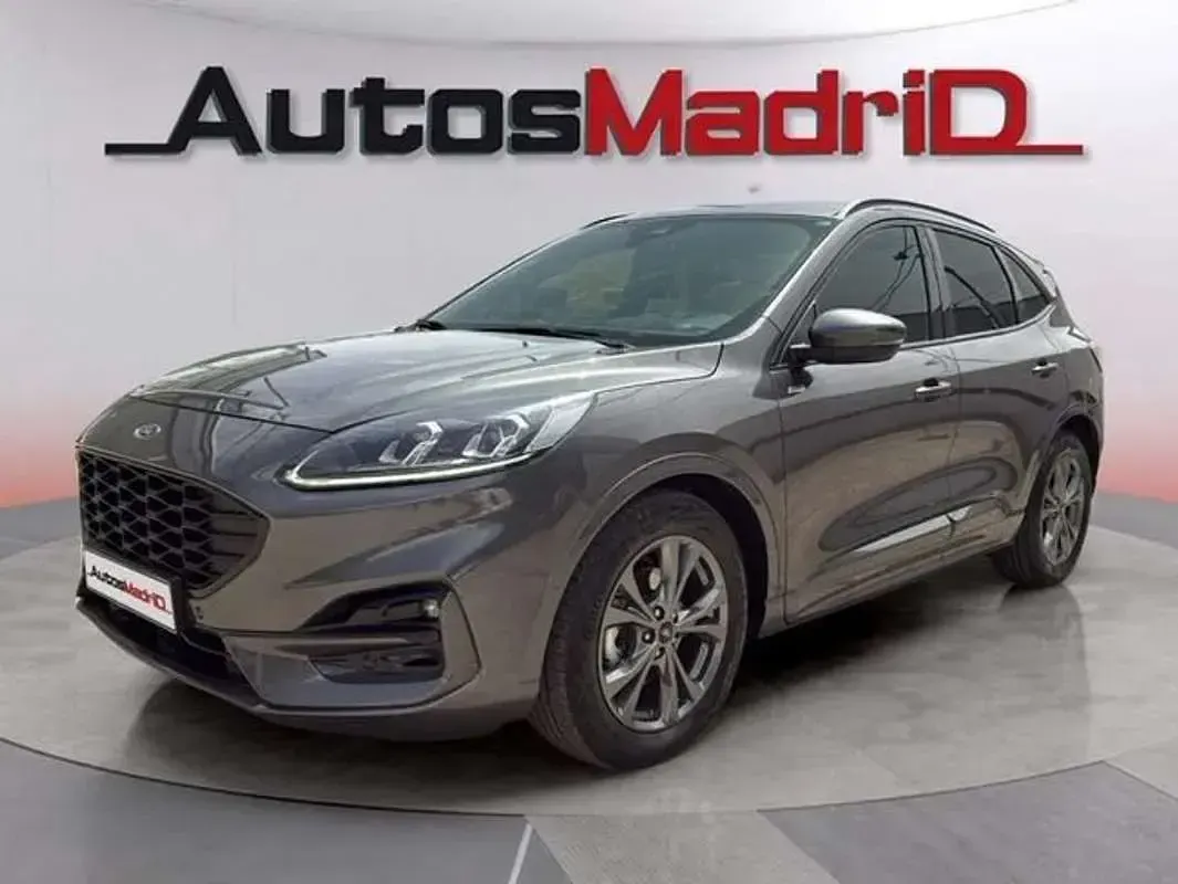 Usado Ford Kuga Titanium 120 CV (88 kW) 2023 Gris SUV