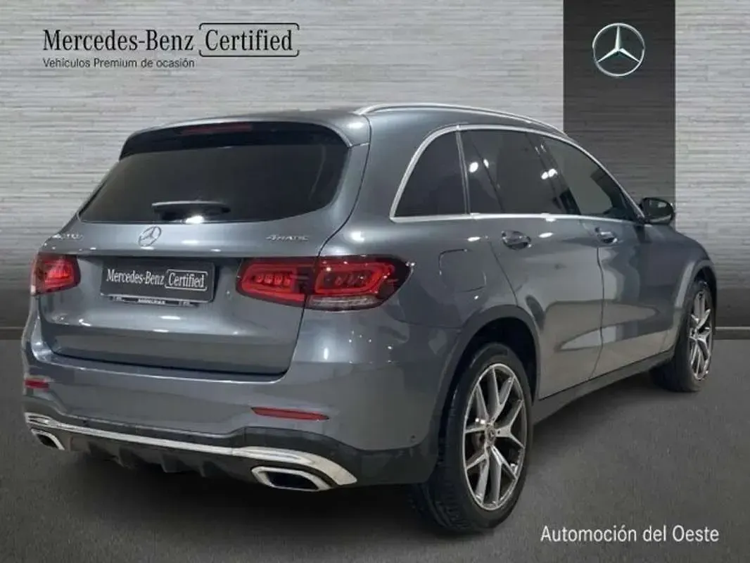Usado Mercedes GLC220 AMG line 196 CV (144 kW) 2021 Gris SUV