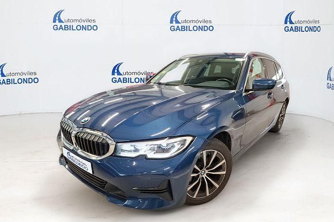 Usado BMW 320e 190 CV (139 kW) 2022 Azul Familiar