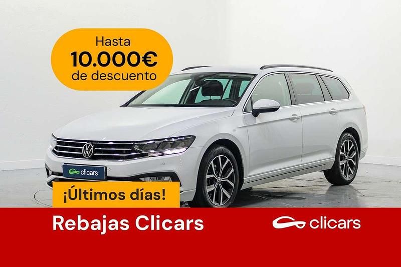 Blanco Usado 2020 VW Passat Executive Familiar | 19.990 € (Precio justo) - Imagen 1/4