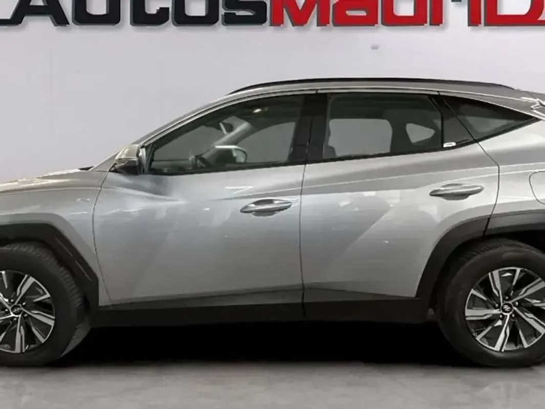 Usado Hyundai Tucson 116 CV (85 kW) 2022 Plateado SUV