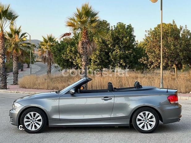 Usado BMW 118 Cabriolet 143 CV (105 kW) 2009 Gris / plata Descapotable