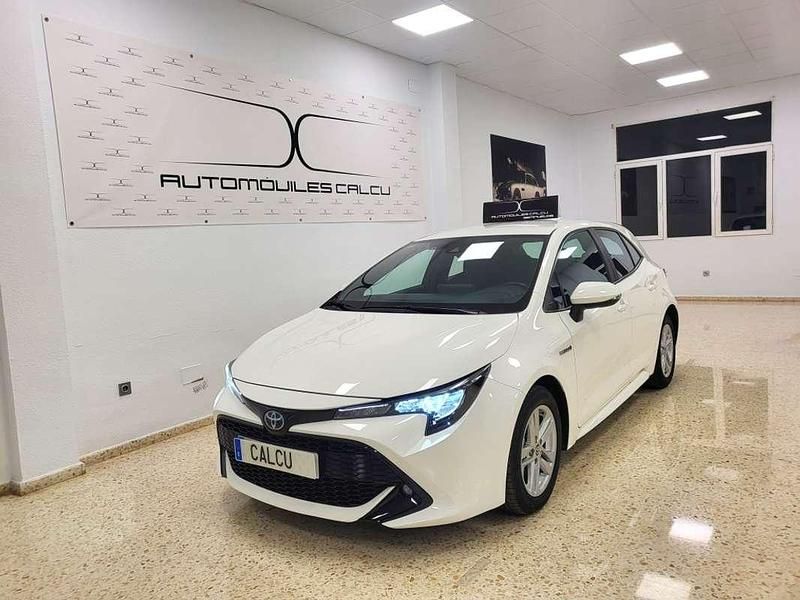 Blanco Usado 2021 Toyota Corolla Active Utilitario | 17.890 € (Precio justo) - Imagen 1/4