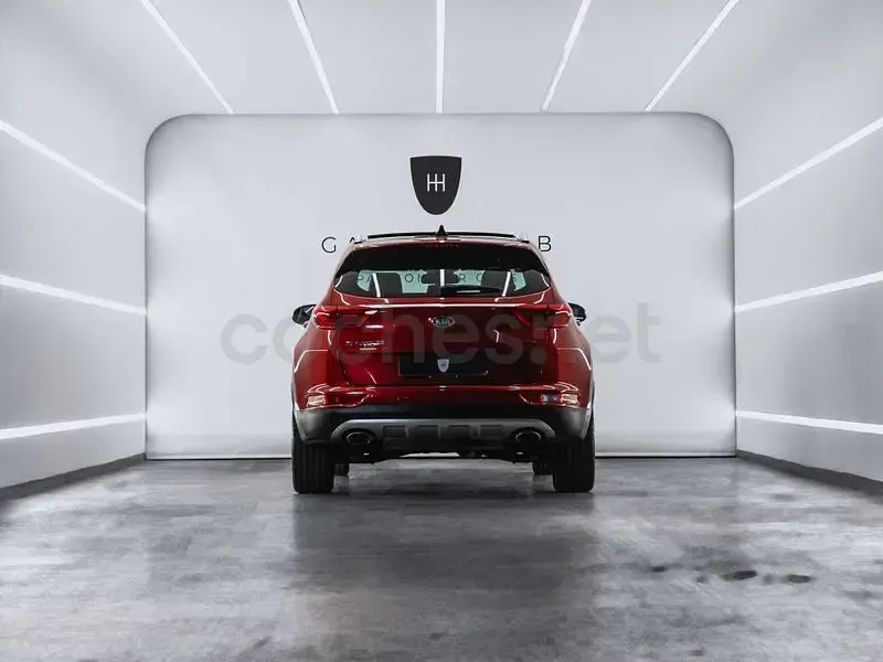 Usado Kia Sportage GT-Line 177 CV (130 kW) 2016 Granate SUV