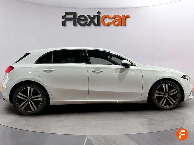 Usado Mercedes A180 116 CV (85 kW) 2019 Blanco Berlina