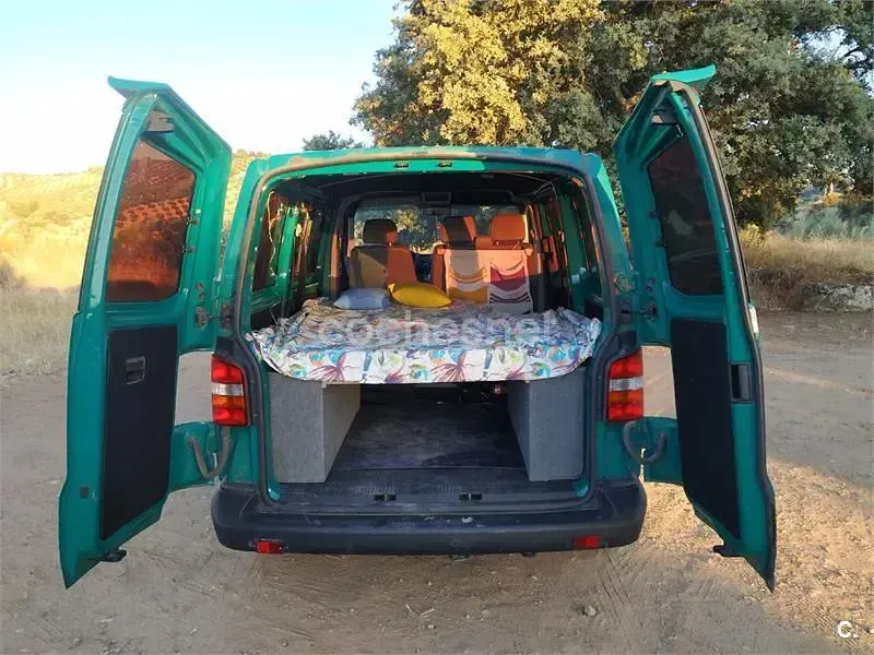 Usado VW T5 68 CV (50 kW) 2008 Verde Van