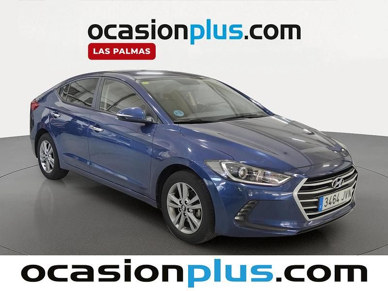 Usado Hyundai Elantra Style 132 CV (97 kW) 2016 Azul Berlina