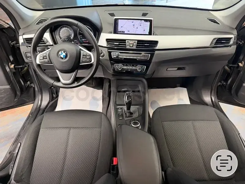 Usado BMW X1 150 CV (110 kW) 2022 Gris / plata SUV
