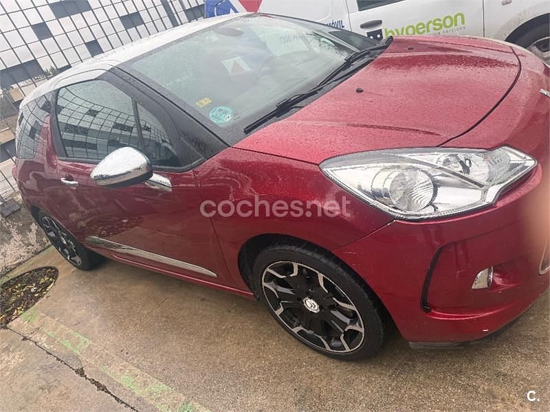 Usado Citroën DS3 120 CV (88 kW) 2011 Granate Utilitario