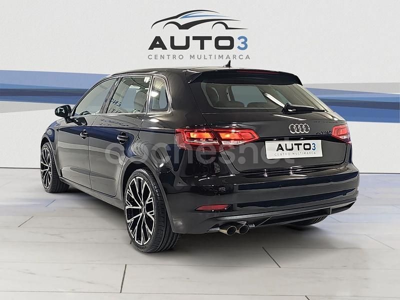 Usado Audi A3 150 CV (110 kW) 2017 Negro Berlina