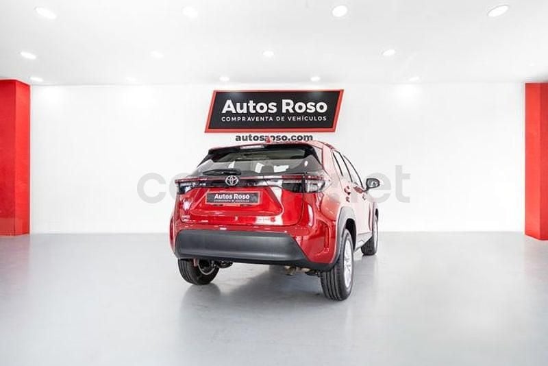 Usado Toyota Yaris Cross Style 116 CV (85 kW) 2023 Rojo SUV