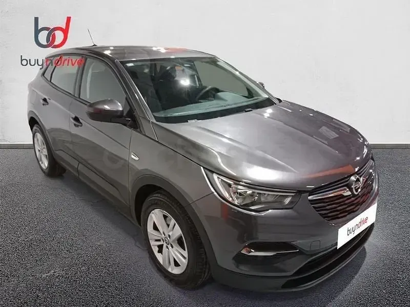 Usado Opel Grandland X Selective 130 HP (95 kW) 2017 Cinzento SUV