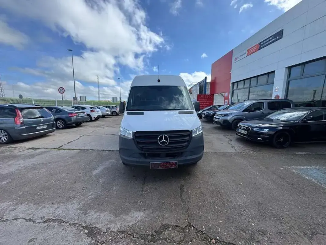 Usado Mercedes Sprinter 150 CV (110 kW) 2021 Blanco Van