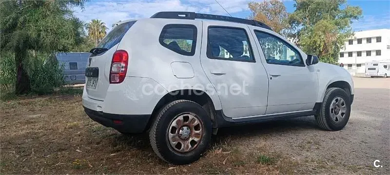 Usado Dacia Duster Ambiance 90 CV (66 kW) 2015 Blanco SUV