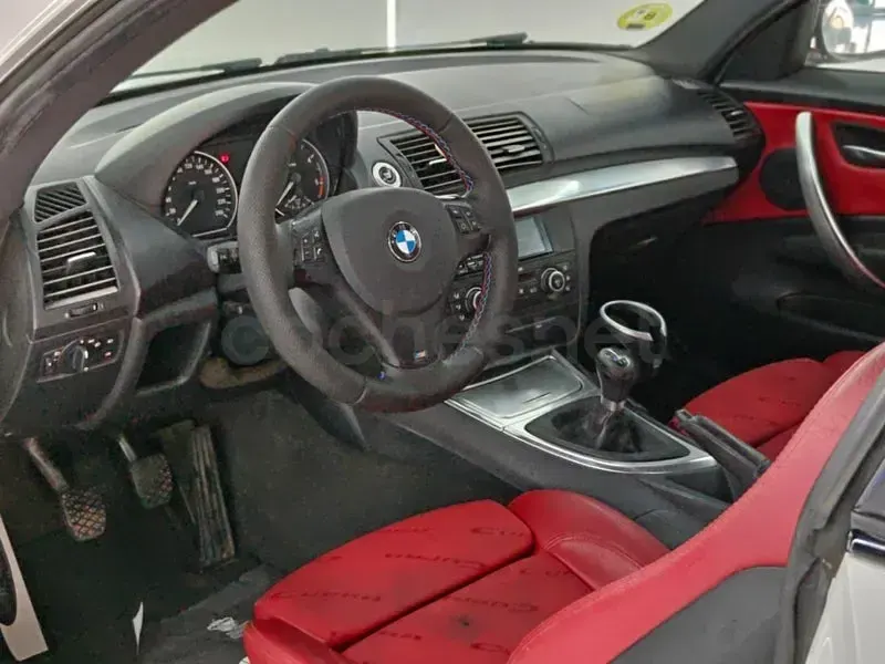 Usado BMW 116 Shadowline 115 CV (84 kW) 2009 Blanco Utilitario