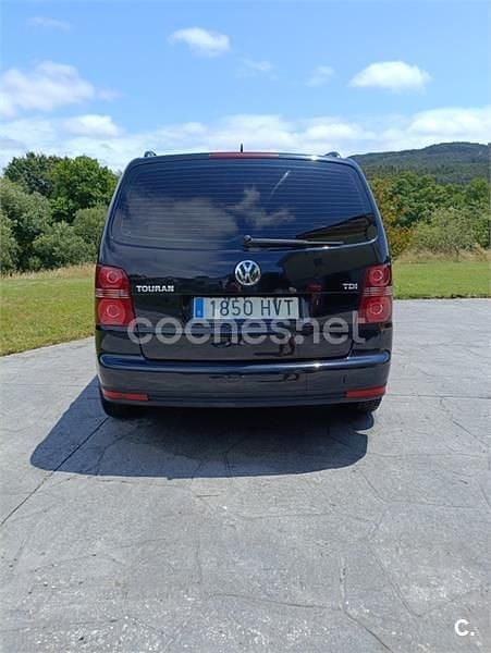Usado VW Touran Edition 105 CV (77 kW) 2008 Negro Monovolumen