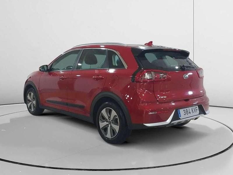 Usado Kia Niro 143 CV (105 kW) 2019 Rojo SUV