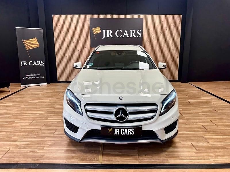 Usado Mercedes GLA220 AMG line 177 CV (130 kW) 2015 Blanco SUV