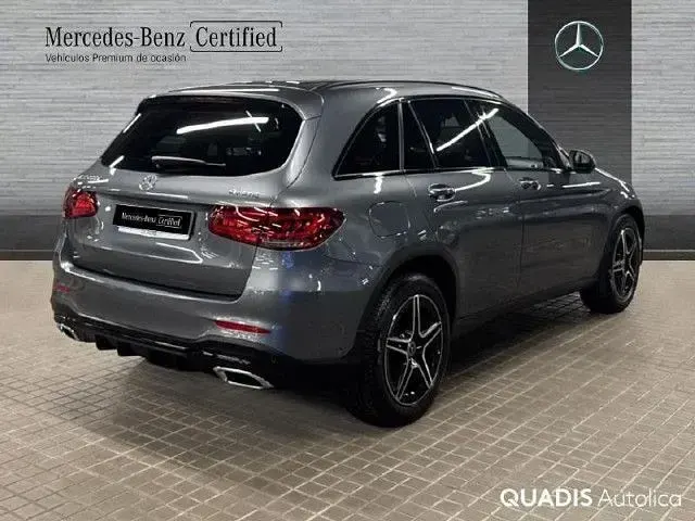 Usado Mercedes GLC200 163 CV (119 kW) 2022 Gris selenita SUV