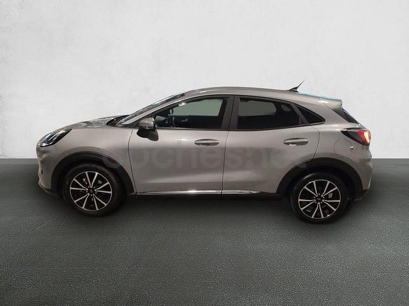 Usado Ford Puma Titanium 125 CV (91 kW) 2023 Gris / plata SUV