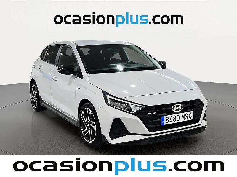 Usado Hyundai i20 N Line 79 CV (58 kW) 2024 Gris Utilitario