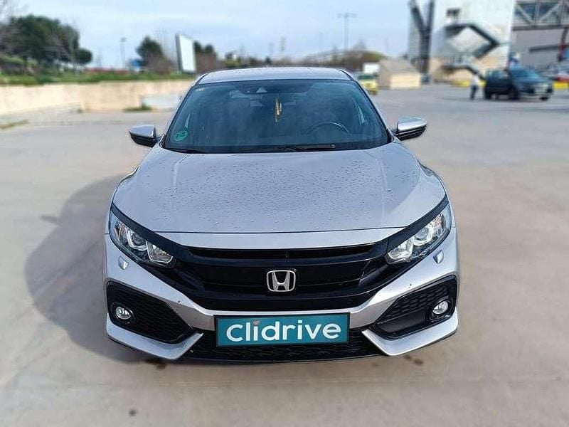 Usado Honda Civic Elegance 129 CV (94 kW) 2018 Gris Utilitario