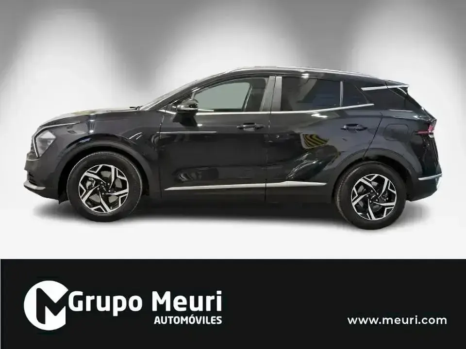 Usado Kia Sportage 136 CV (100 kW) 2023 Negro SUV