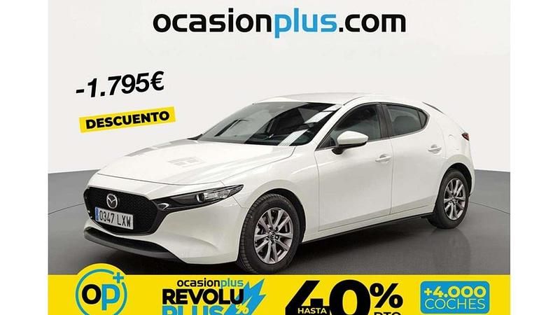 Usado Mazda 3 122 CV (89 kW) 2022 Blanco Utilitario