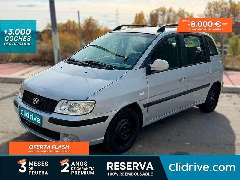 Gris / plata Usado 2006 Hyundai Matrix GLS Monovolumen | 2990 € (Precio justo) - Imagen 1/4