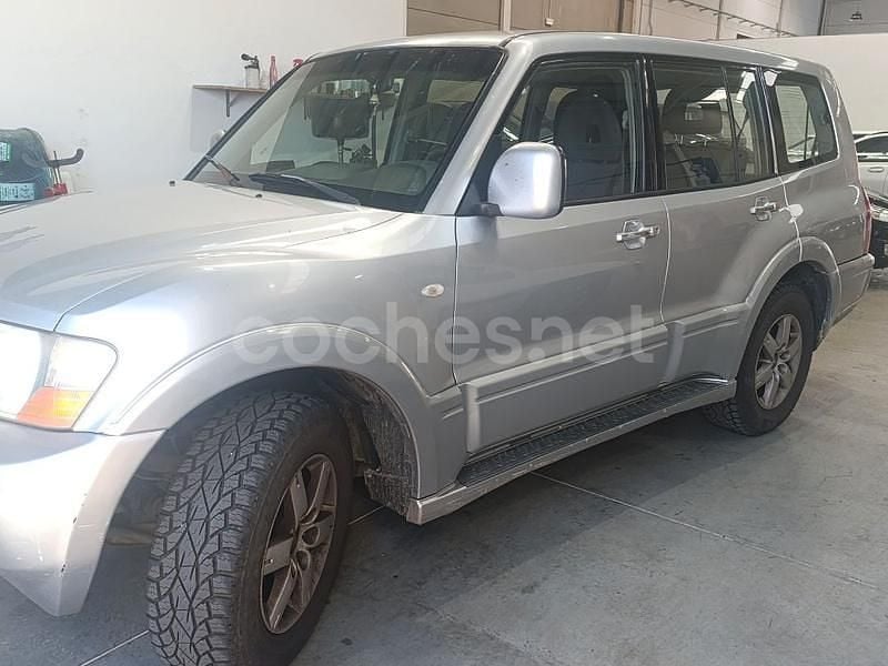 Gris / plata Usado 2005 Mitsubishi Montero Intense SUV | 9800 € (Buen precio) - Imagen 1/4