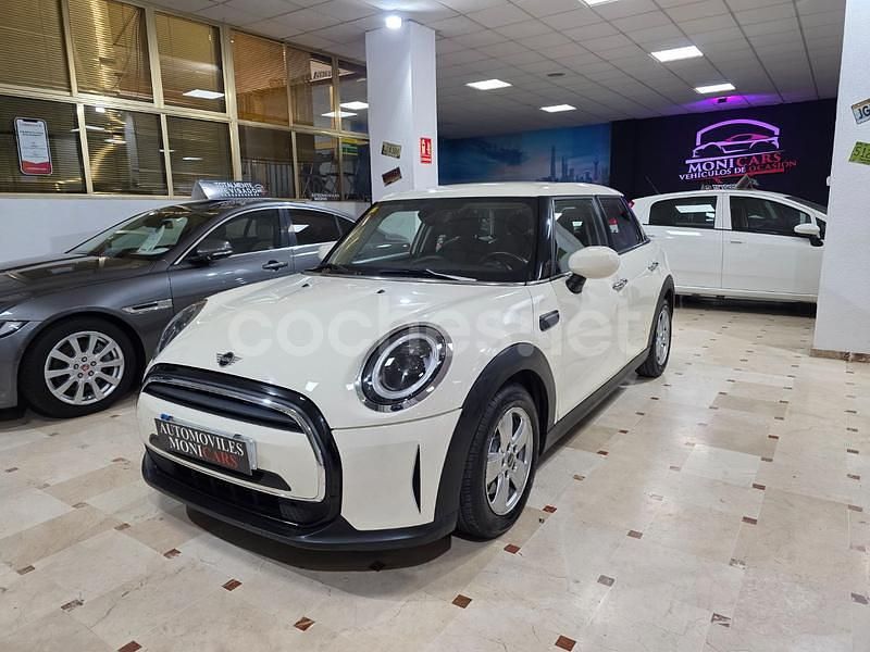 Usado Mini ONE 102 CV (75 kW) 2022 Beige Utilitario
