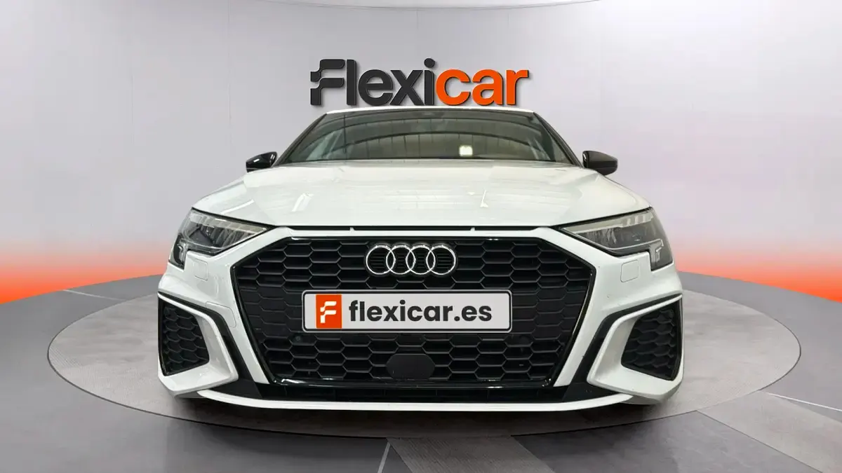 Usado Audi A3 Premium 116 CV (85 kW) 2021 Blanco Berlina