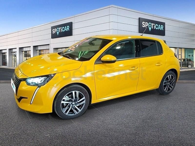 Amarillo Usado 2021 Peugeot 208 Allure Utilitario | 18.500 € - Imagen 1/4