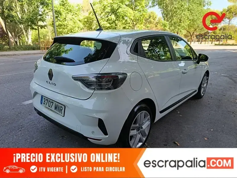 Usado Renault Clio V Evolution 100 CV (73 kW) 2024 Blanco Berlina