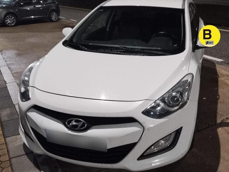 Usado 2015 Hyundai i30 Familiar | 6890 € (Buen precio) - Imagen 1/1