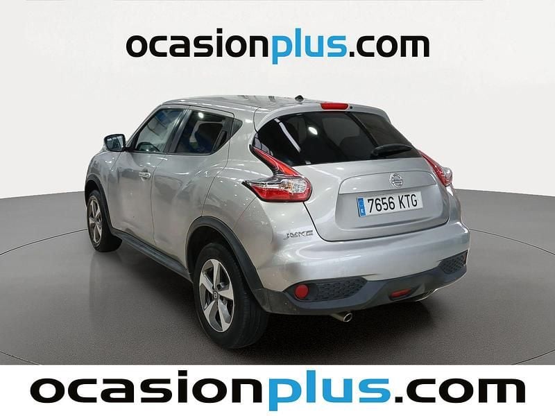 Usado Nissan Juke N-Connecta 113 CV (83 kW) 2019 Gris plata SUV