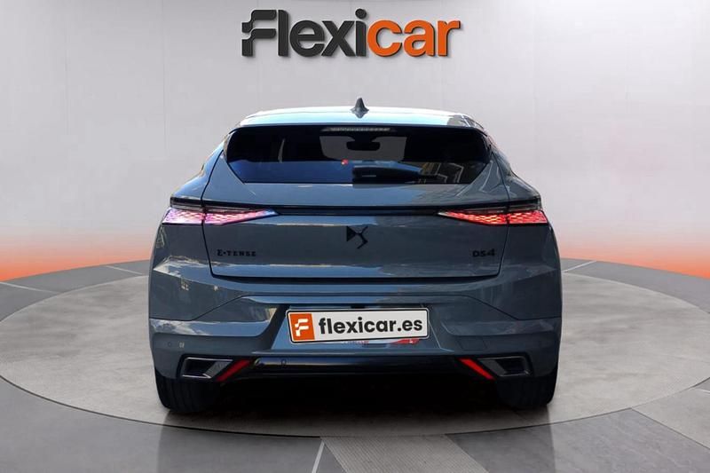 Usado DS Automobiles DS4 Performance Line Plus 225 CV (165 kW) 2023 Gris SUV