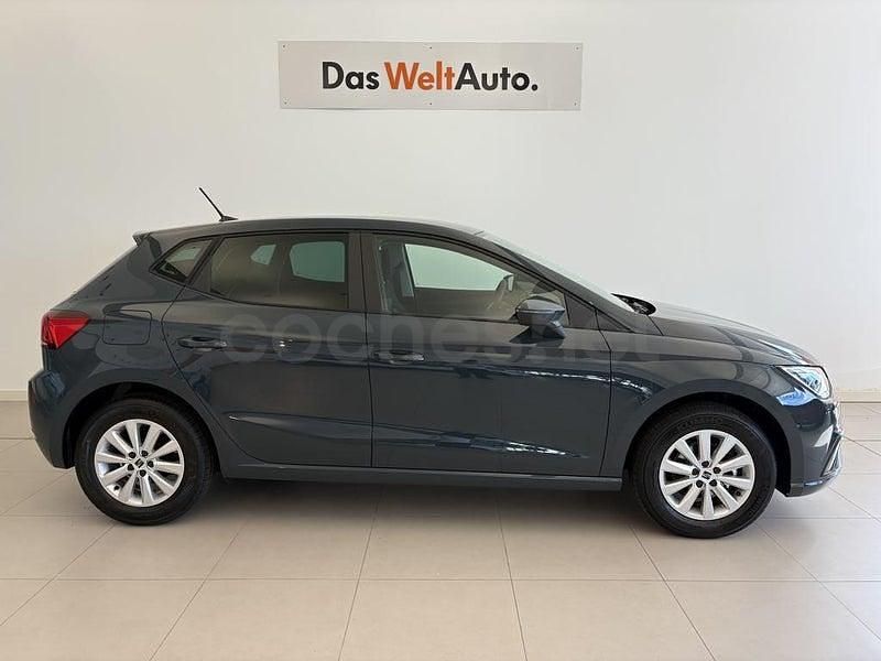 Usado Seat Ibiza Style 80 CV (58 kW) 2025 Azul Utilitario