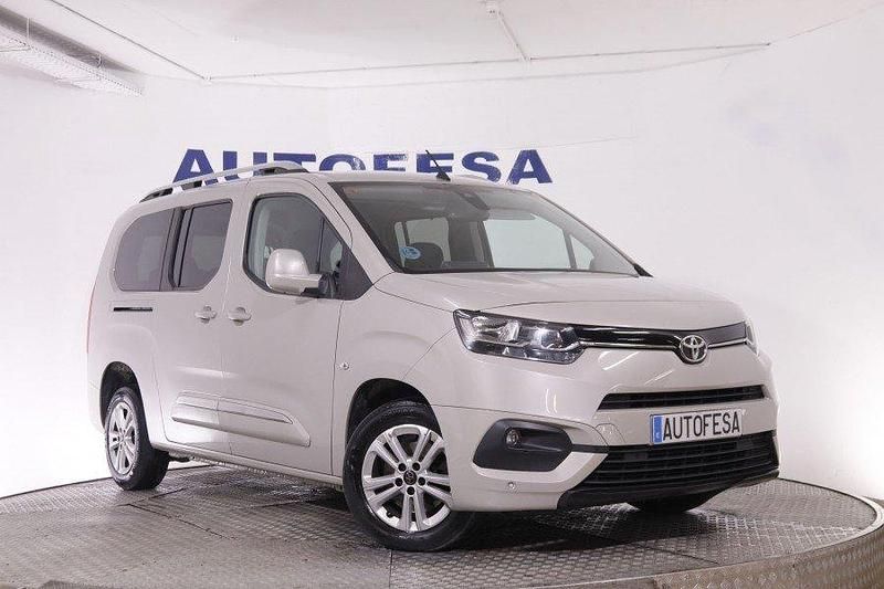 Usado Toyota Proace Verso Active 131 CV (96 kW) 2021 Gris Familiar