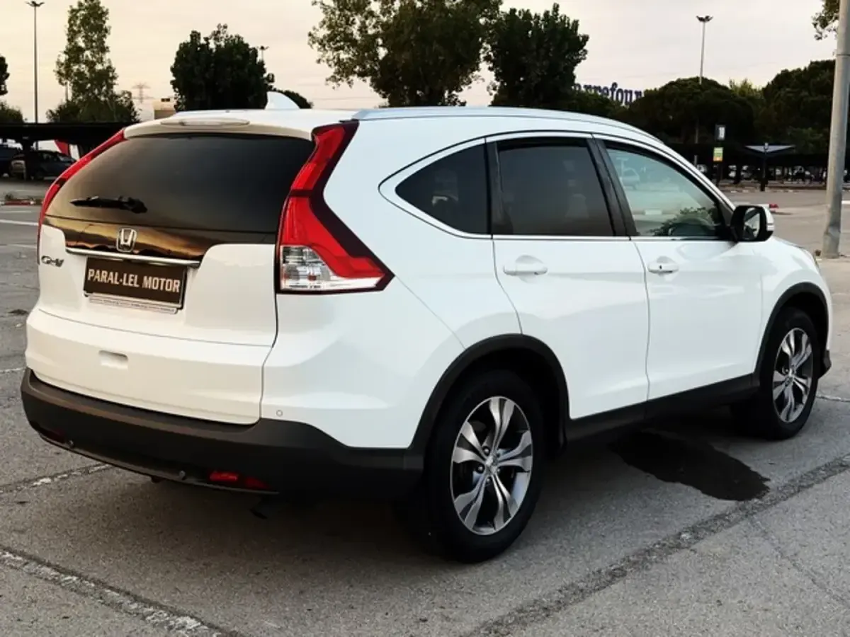 Usado Honda CR-V Luxury 150 CV (110 kW) 2015 Blanco SUV