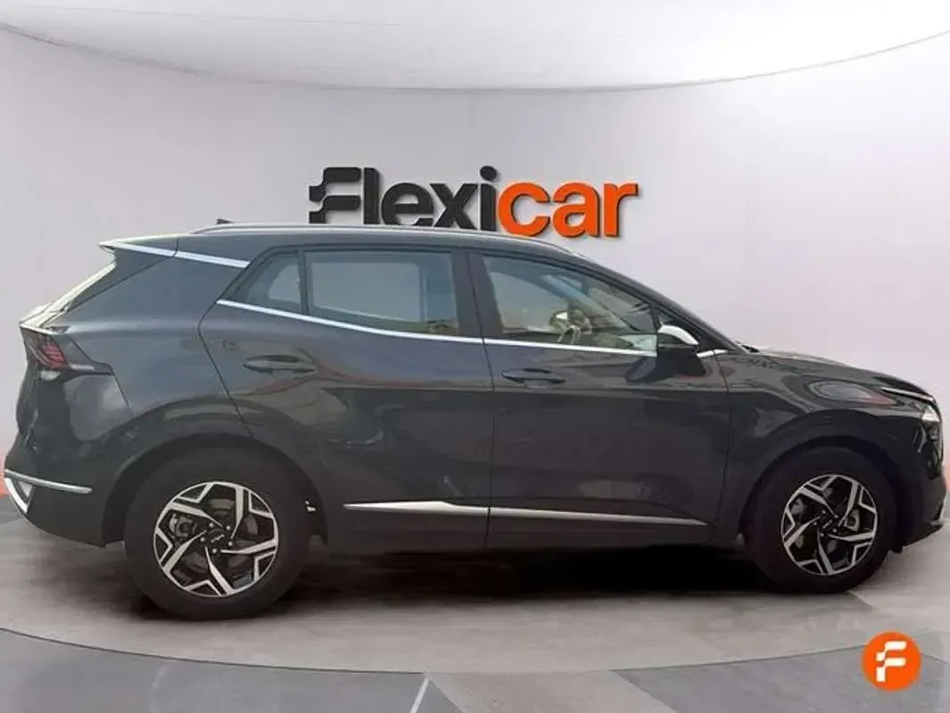 Usado Kia Sportage 160 CV (117 kW) 2025 Gris SUV