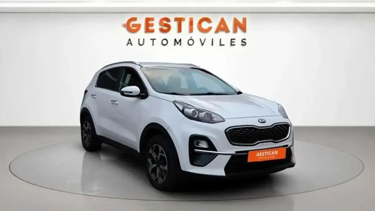 Usado Kia Sportage 132 CV (97 kW) 2021 Blanco SUV