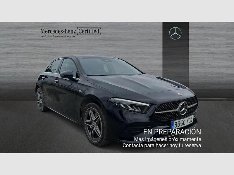 Usado Mercedes A250 218 CV (160 kW) 2025 Negro Berlina